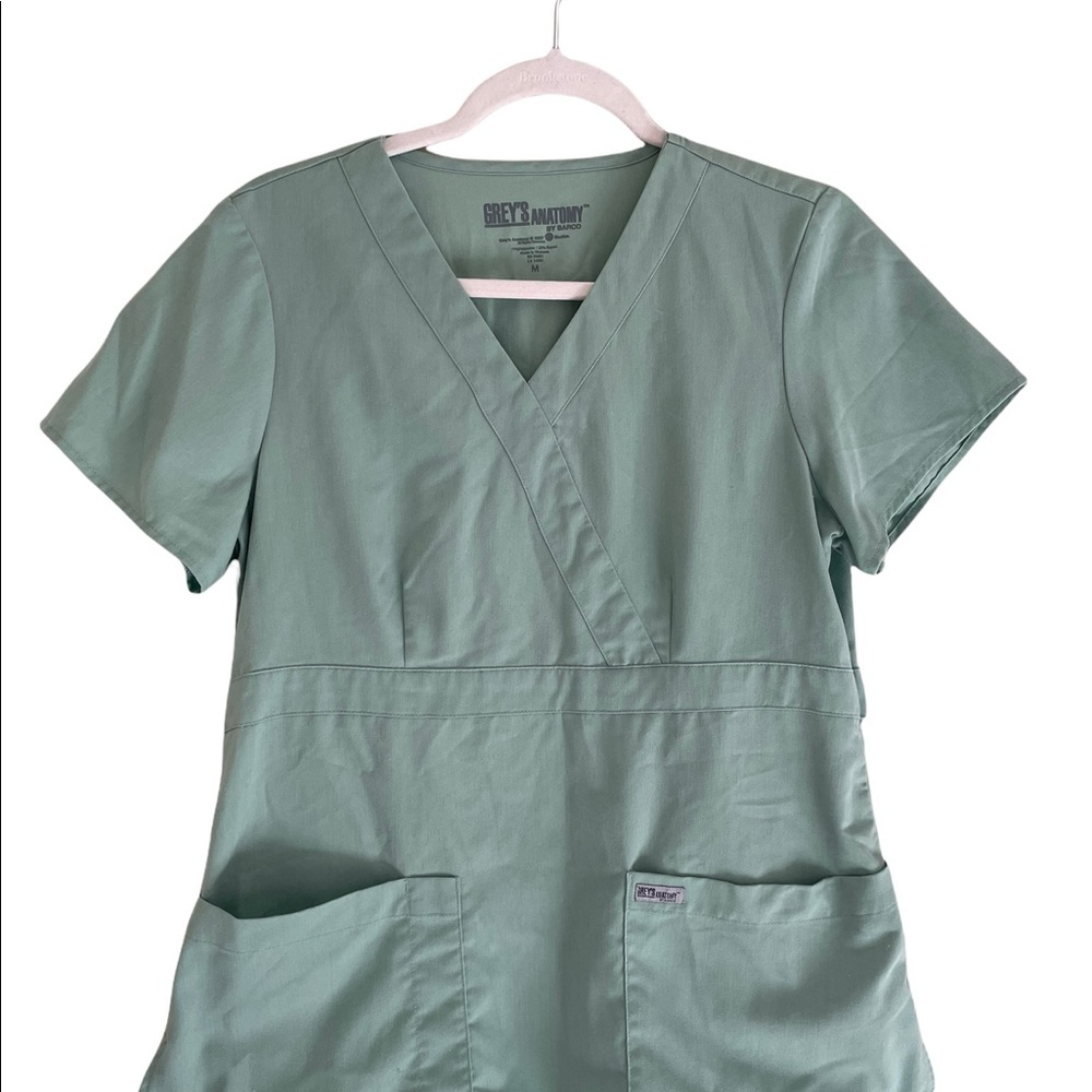 Greys Anatomy by Barco Mint Scrub Top - Size M